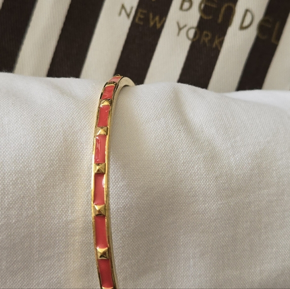 HENRI BENDEL Enamel Bangle Bracelet Rose-Red NOS Small - Picture 4 of 7